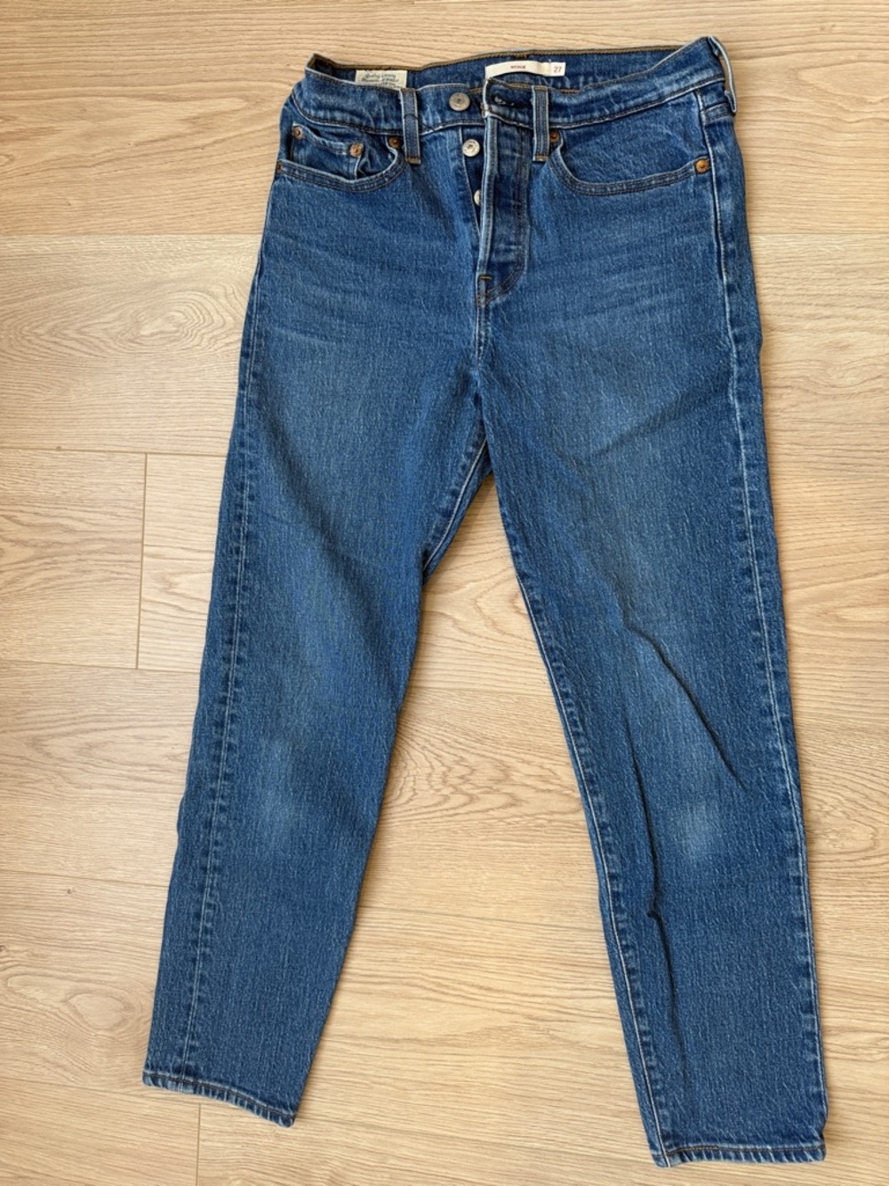 Levi's High-Rise Slim Straight Jeans in Classic Blue